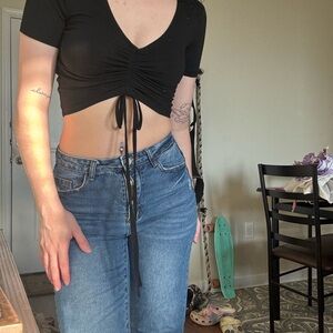 SHEIN Black Ruched Tie Front Crop Top